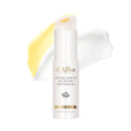 d’alba Double Serum All-in-one Multi Balm, weißer Pflegestick mit geöffnetem Deckel, 10 g