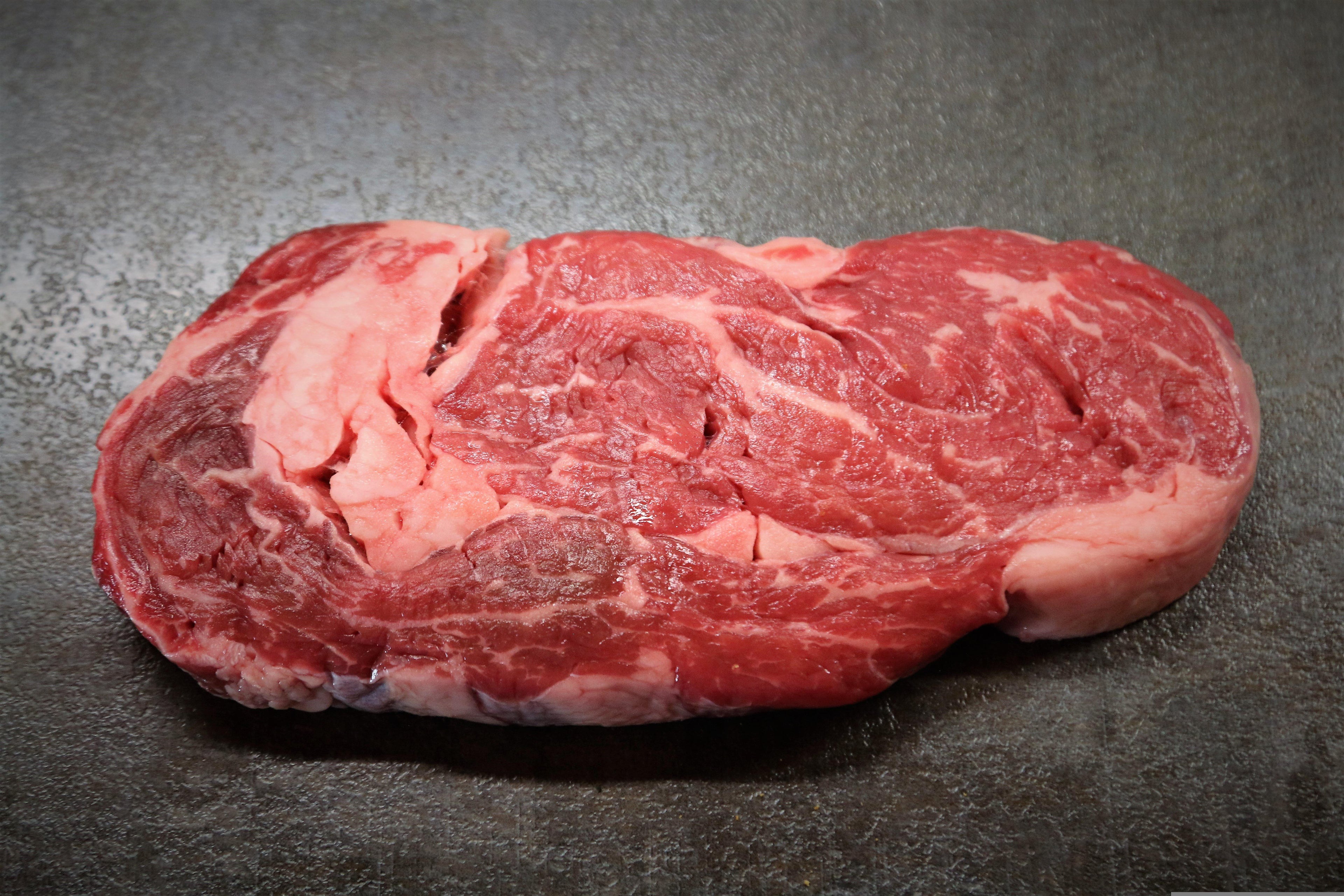 Rib-Eye Steak von der Kalbin NÖ Weiderind, ca. 300 Gramm, Wiesbauer Gourmet